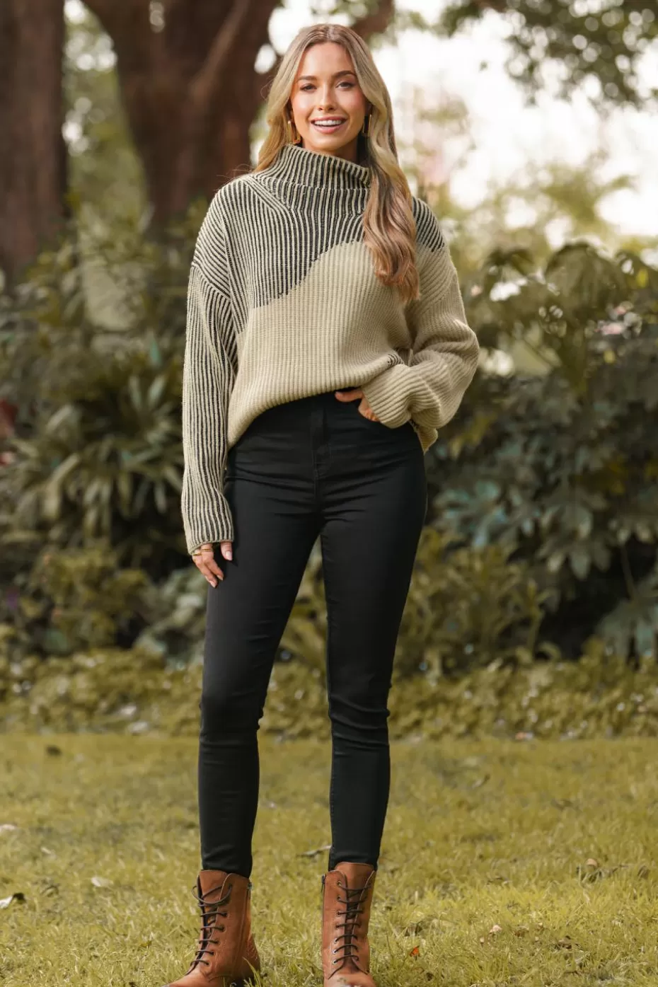 Outlet Cupshe Abstract Drop Shoulder Long Sleeve Turtleneck Sweater Light Brown