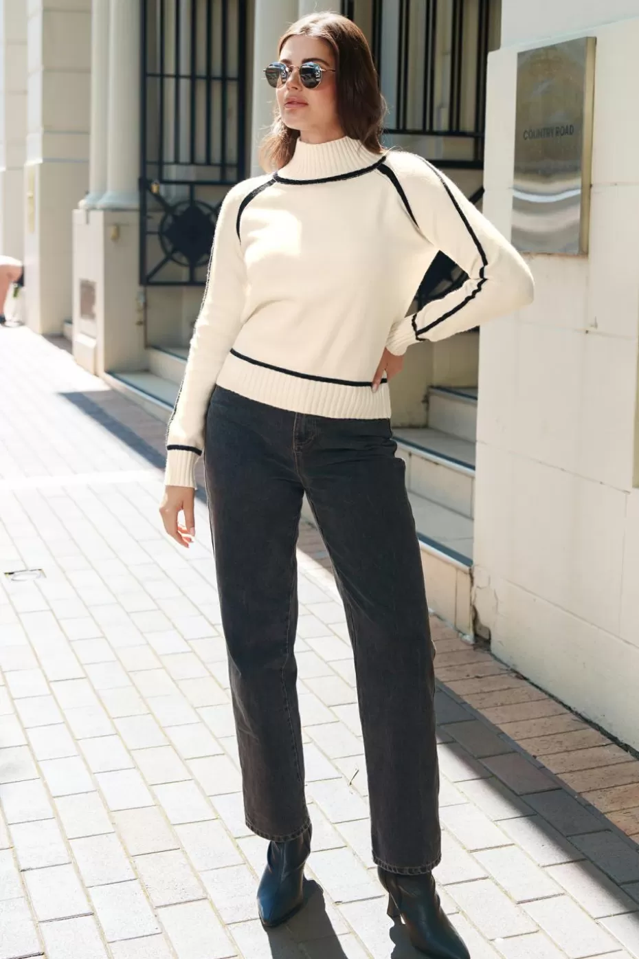 Discount Cupshe Colorblock Long Sleeve Turtleneck Knit Sweater Apricot