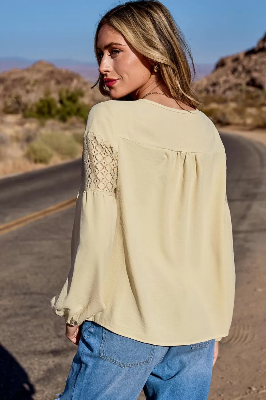 Sale Cupshe V-Neck Long Blouson Sleeve Top Apricot