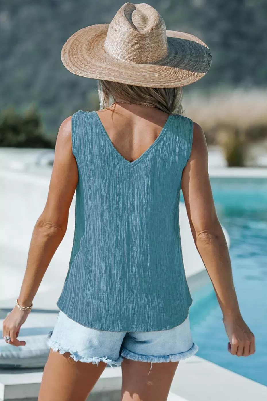 Cheap Cupshe Asymmetrical Colorblock V-Neck Cami Blue