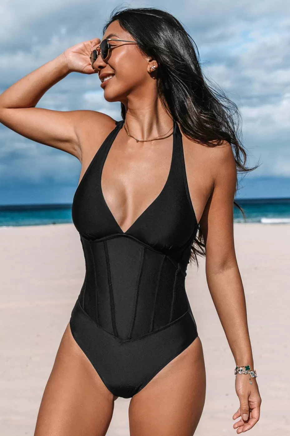 New Cupshe Binding Halterneck One-Piece Swimsuit Black