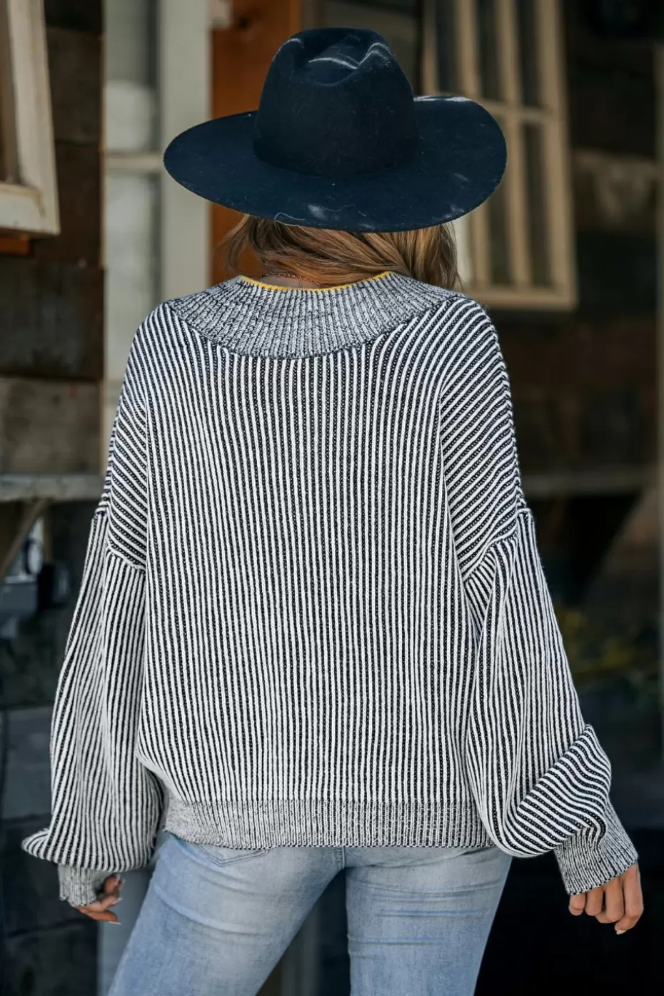 New Cupshe & White Stripe V-Neck Long Sleeve Sweater Black
