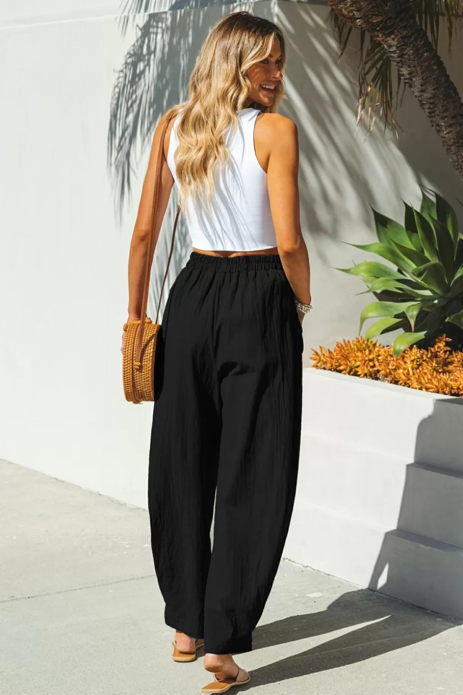New Cupshe Elastic Waist Tapered Leg Pants Black