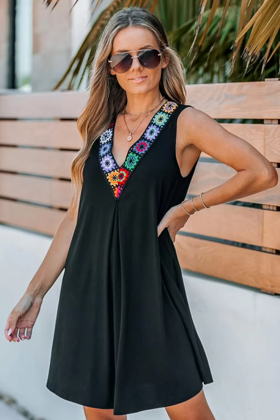 Cheap Cupshe Embroidered V-Neck Sleeveless Mini Dress Black
