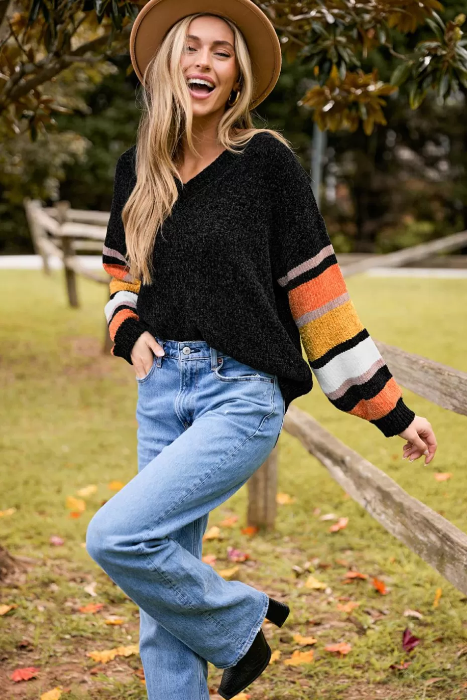 Online Cupshe V-Neck Long Sleeve Candy Corn Sweater Black