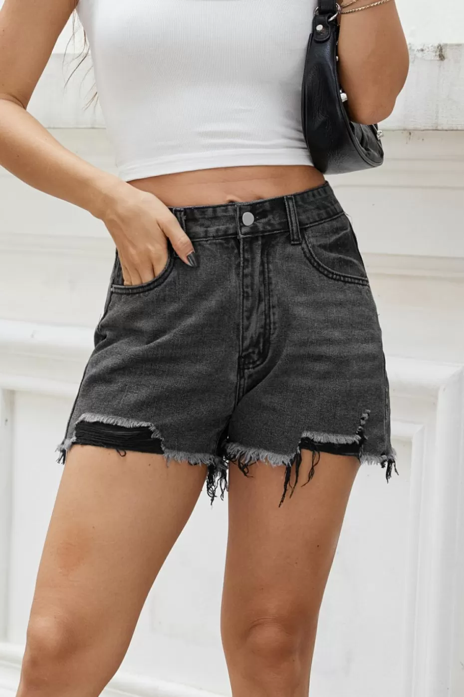 Hot Cupshe Whiskered & Distressed Denim Shorts Black