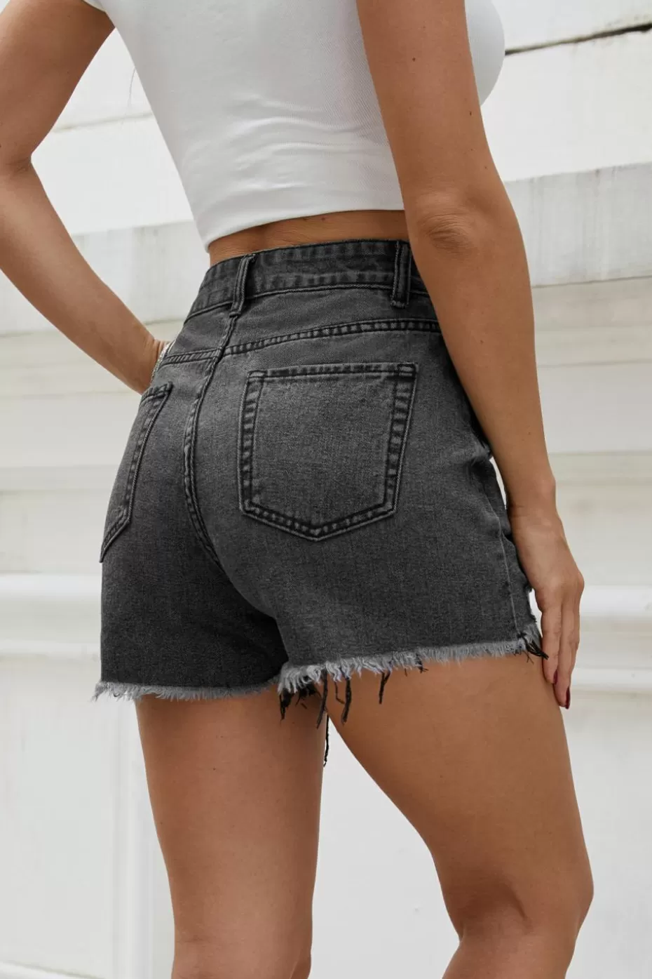Hot Cupshe Whiskered & Distressed Denim Shorts Black