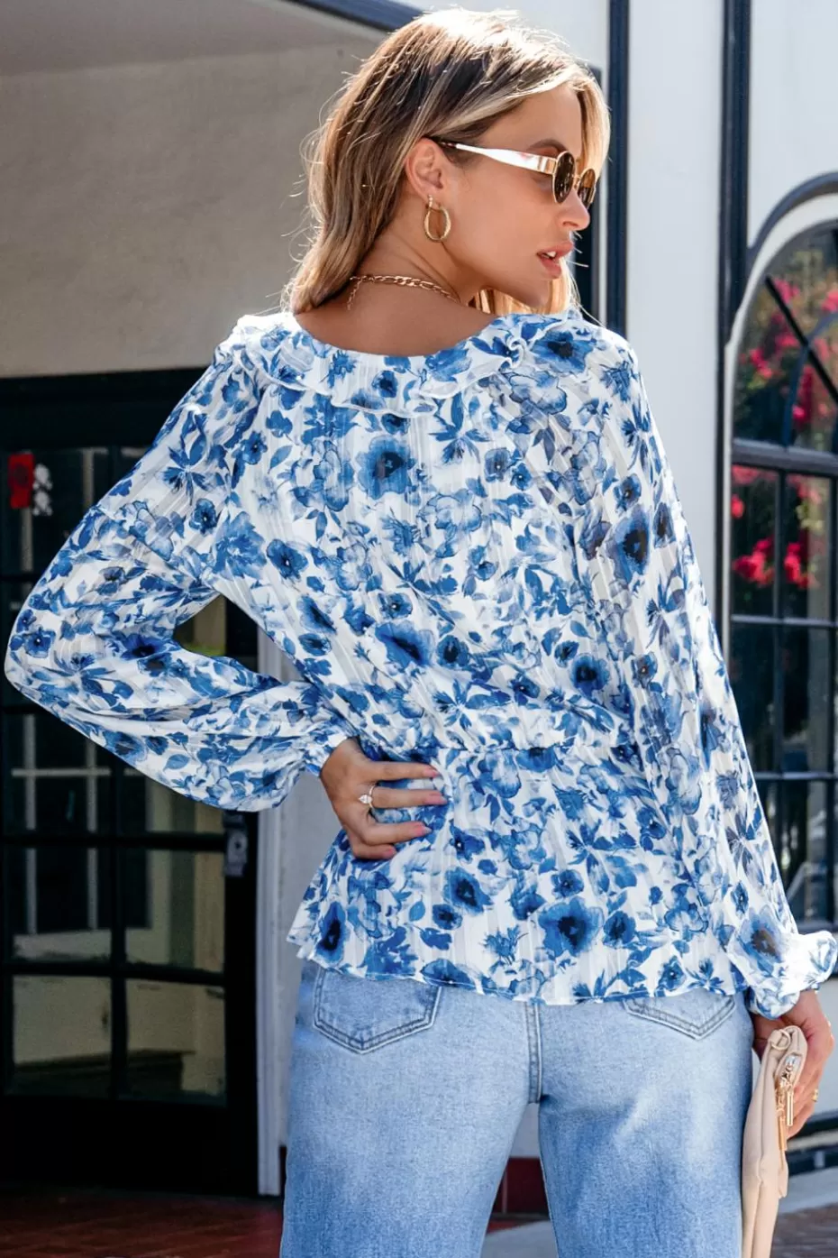 Sale Cupshe & White Floral Ruffled Plunging Blouse Blue