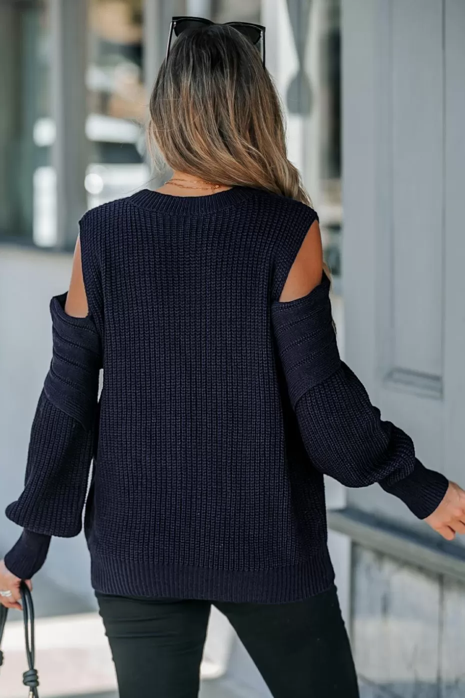 Outlet Cupshe Round Neck Cutout Shoulder Long Sleeve Sweater Blue