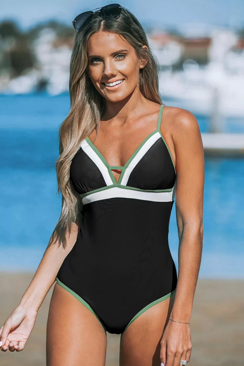 Hot Cupshe Colorblock Cheeky Keyhole One-Piece Black
