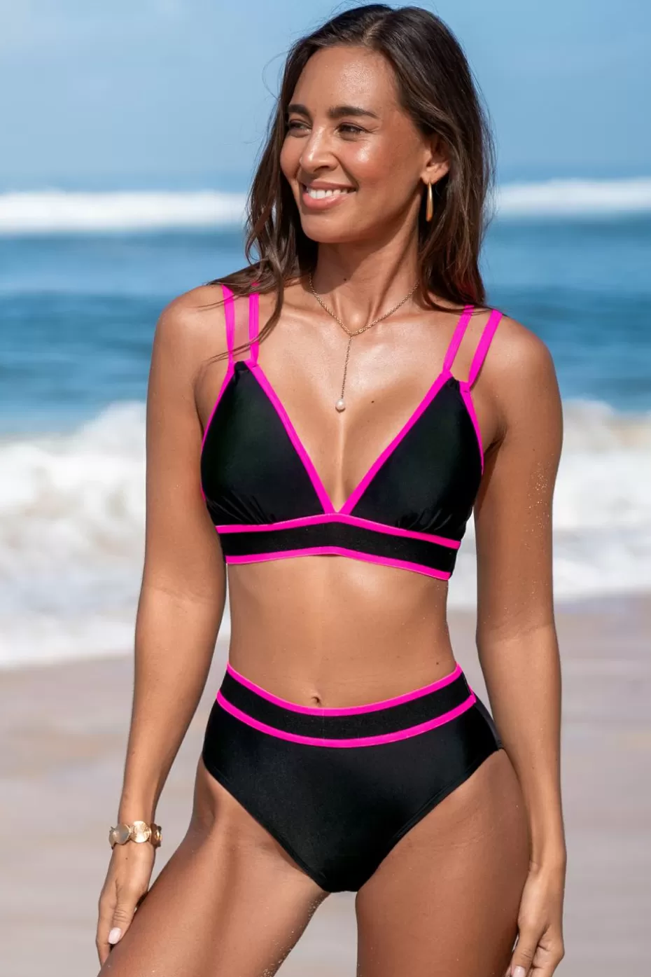 Sale Cupshe Colorblock Strappy Bikini Top & High-Rise Bottoms Set Black