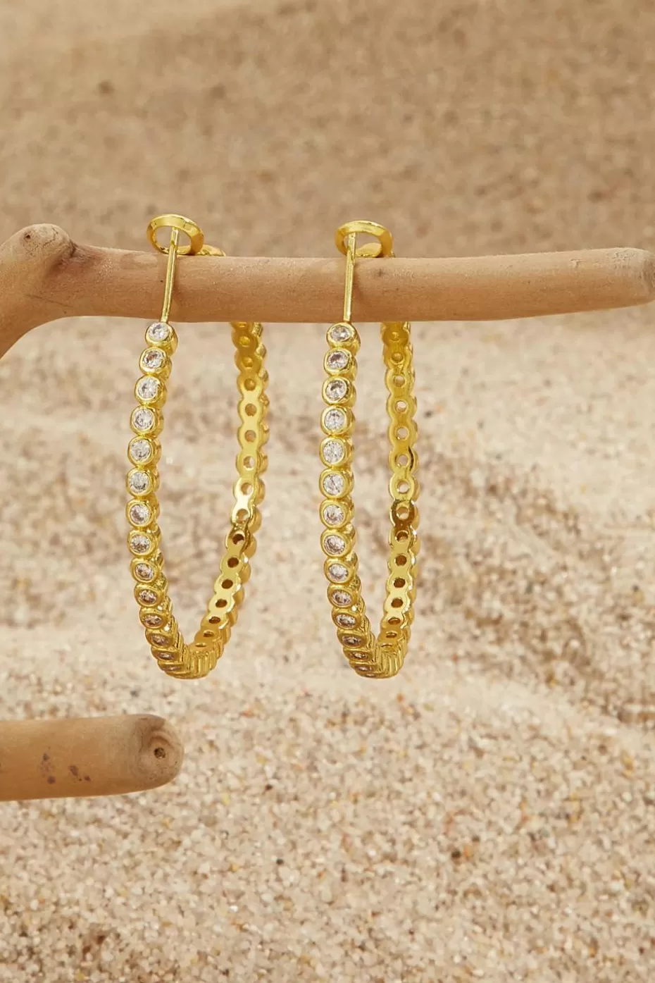 New Cupshe Crystal Embellished Gold-Tone Hoop Earrings Goldenrod