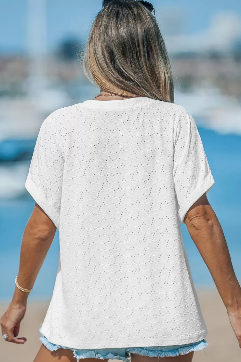 Clearance Cupshe Cutout Textured V-Neck Tee White