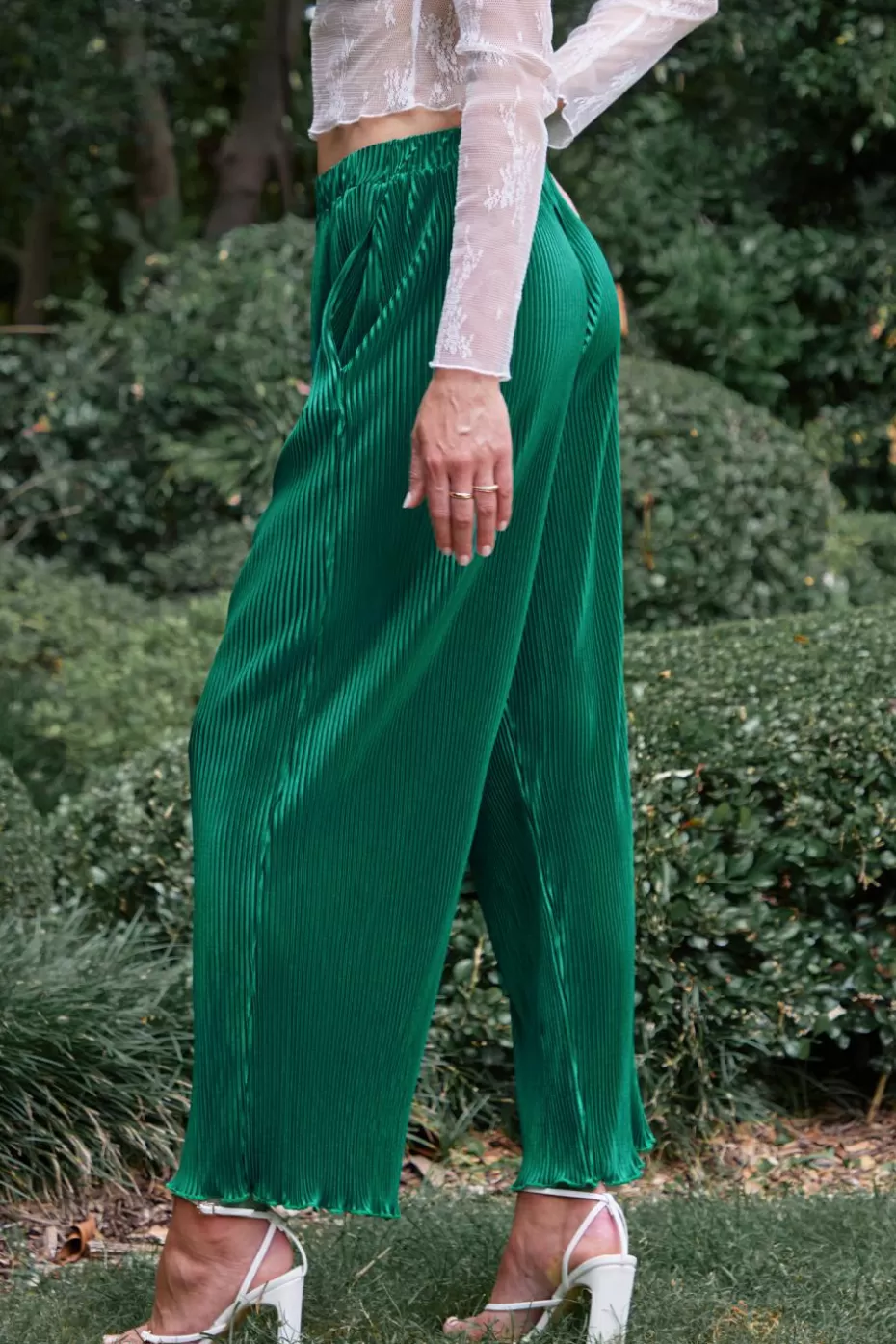 Shop Cupshe Pleated Straight Leg Pants Emerald
