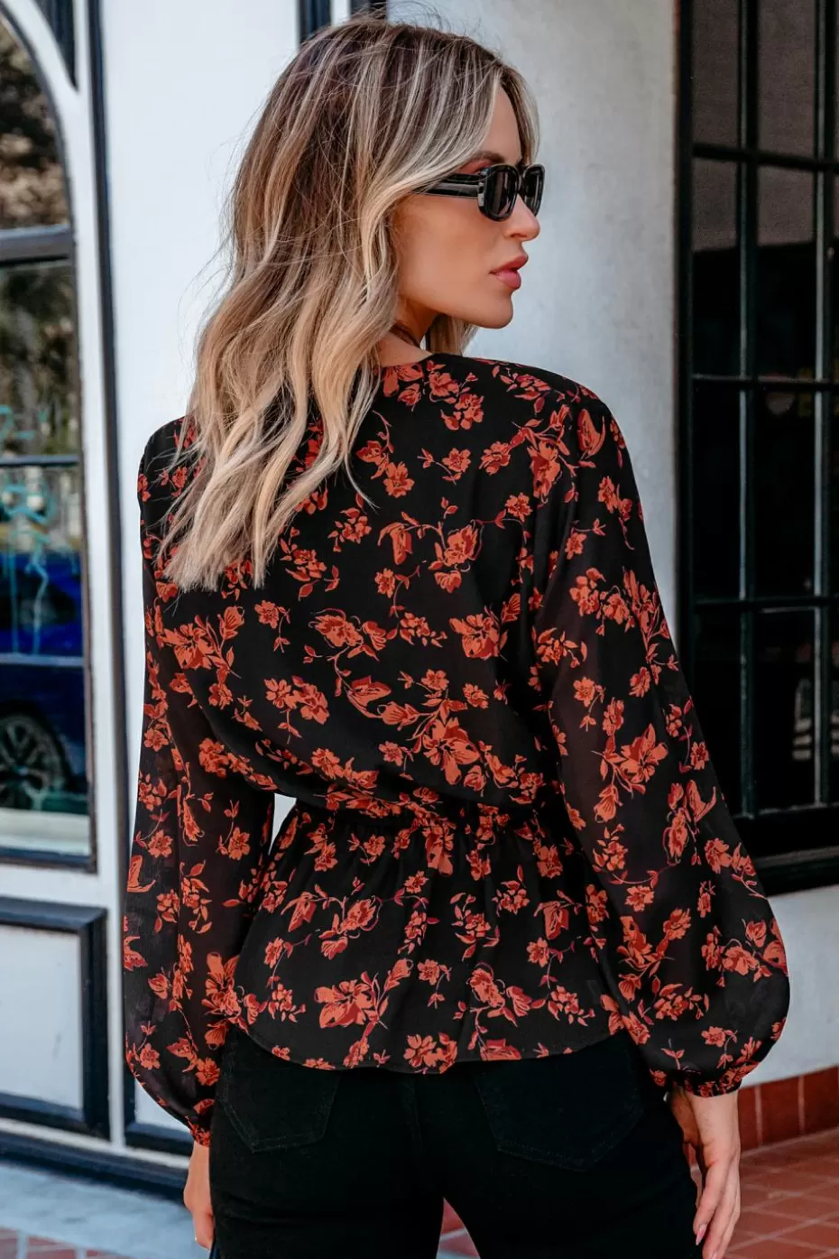 Flash Sale Cupshe Floral V-Neck Puff Sleeve Top Black