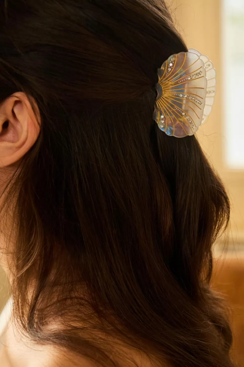 Cheap Cupshe & Glitter Shell Hair Clip Gold