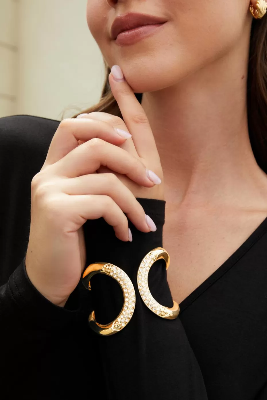 Fashion Cupshe Gold-Tone Clear Crystal Cuff Goldenrod