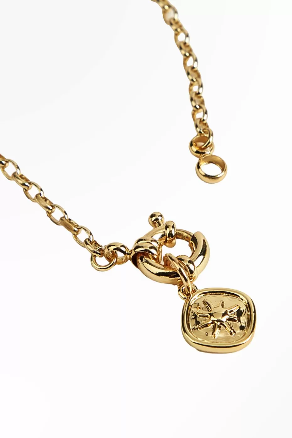 Fashion Cupshe Gold-Tone Spring Ring Charm Necklace Goldenrod