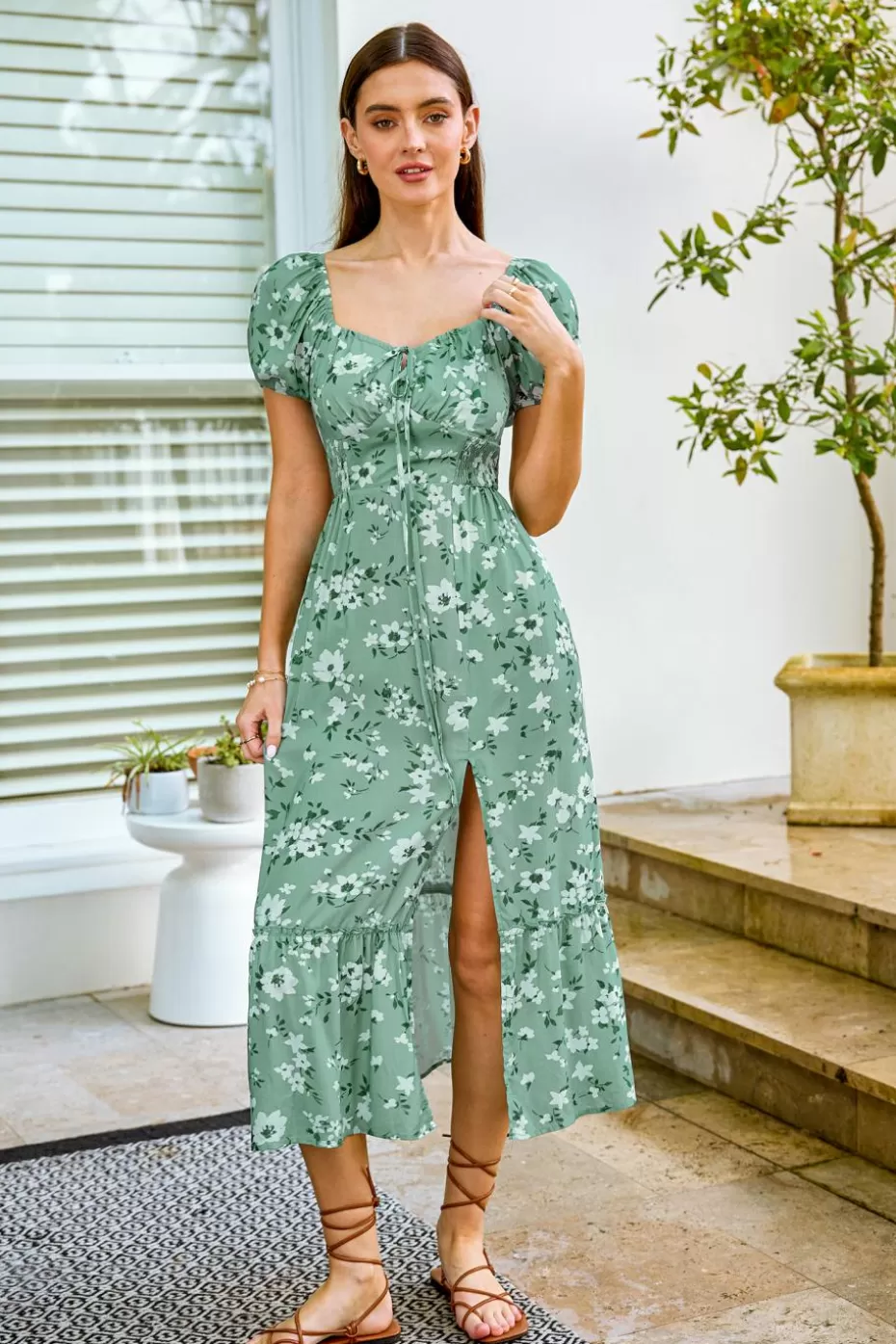 Shop Cupshe Floral Sweetheart Puff Sleeve Midi Dress Green