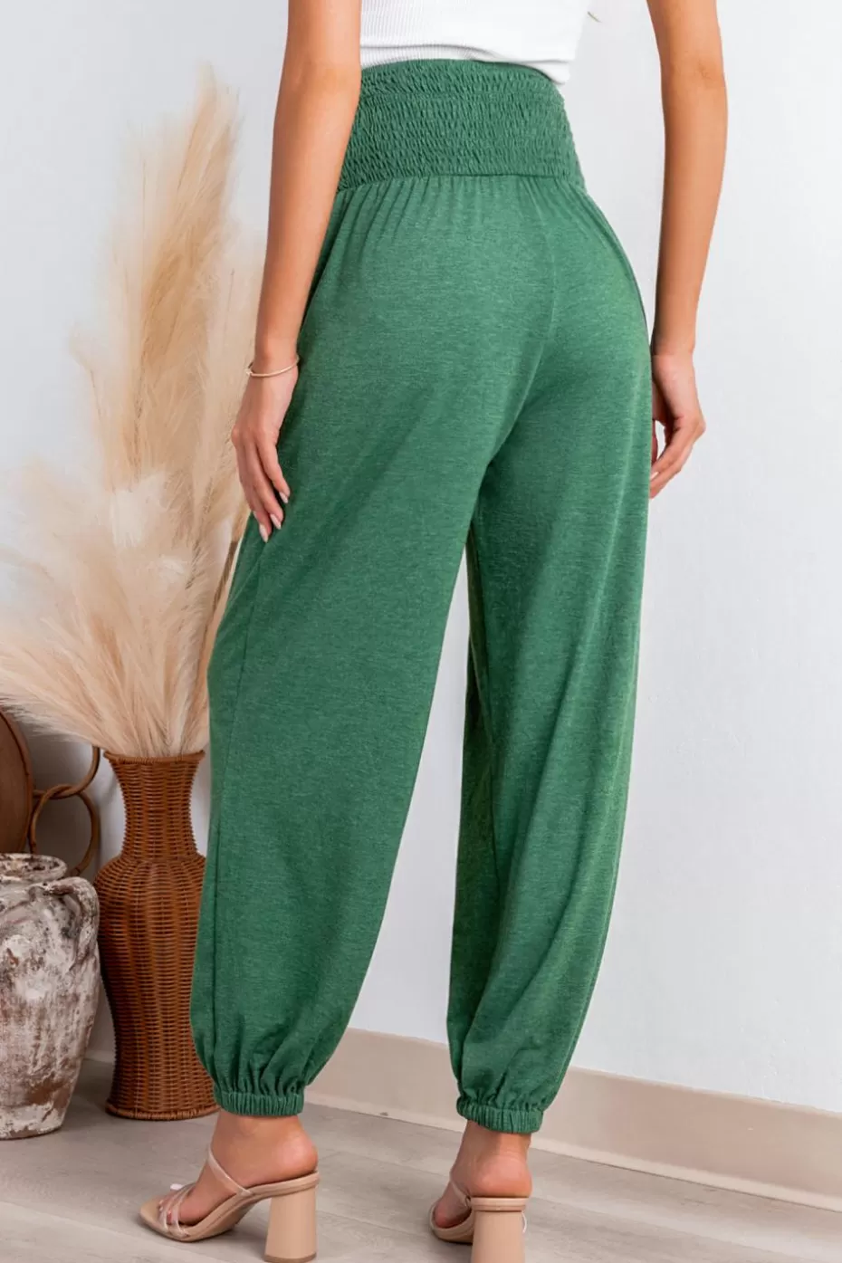 Flash Sale Cupshe Smocked Waist Tapered Leg Jersey Pants Green