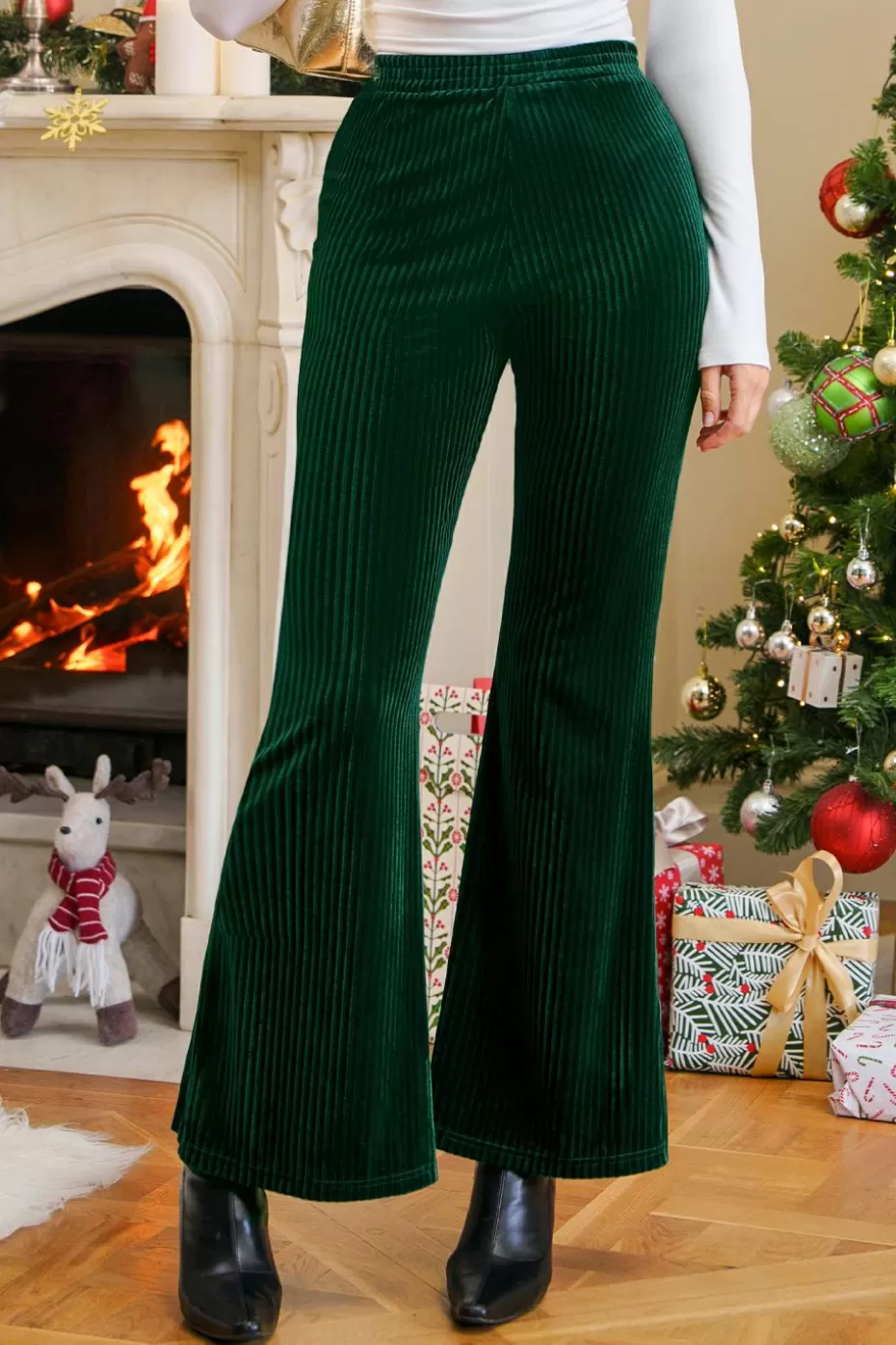 Shop Cupshe Velvet Flare Leg Pants Green
