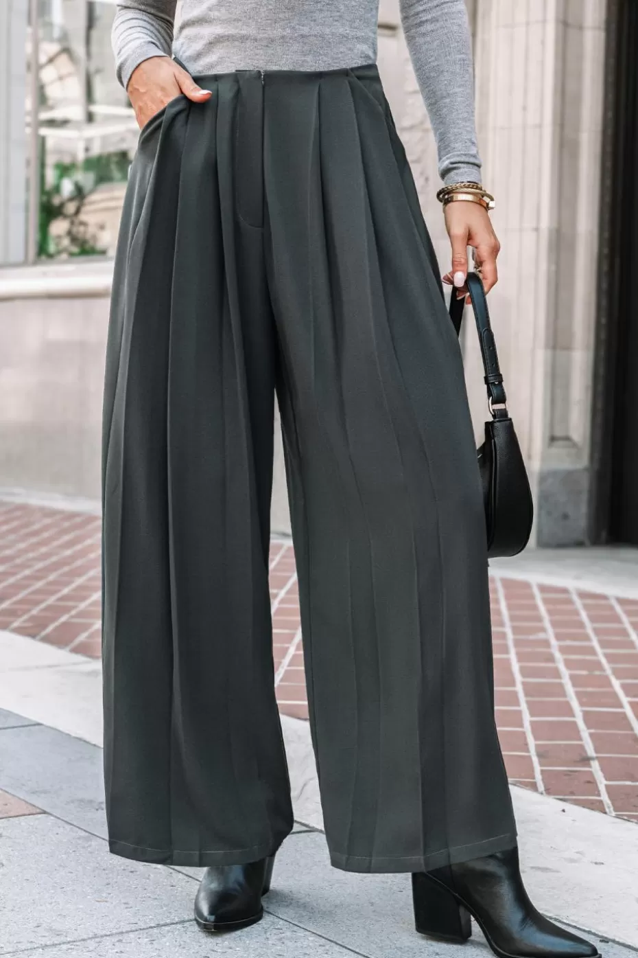 Cheap Cupshe Pleated Straight Leg Trousers Grey