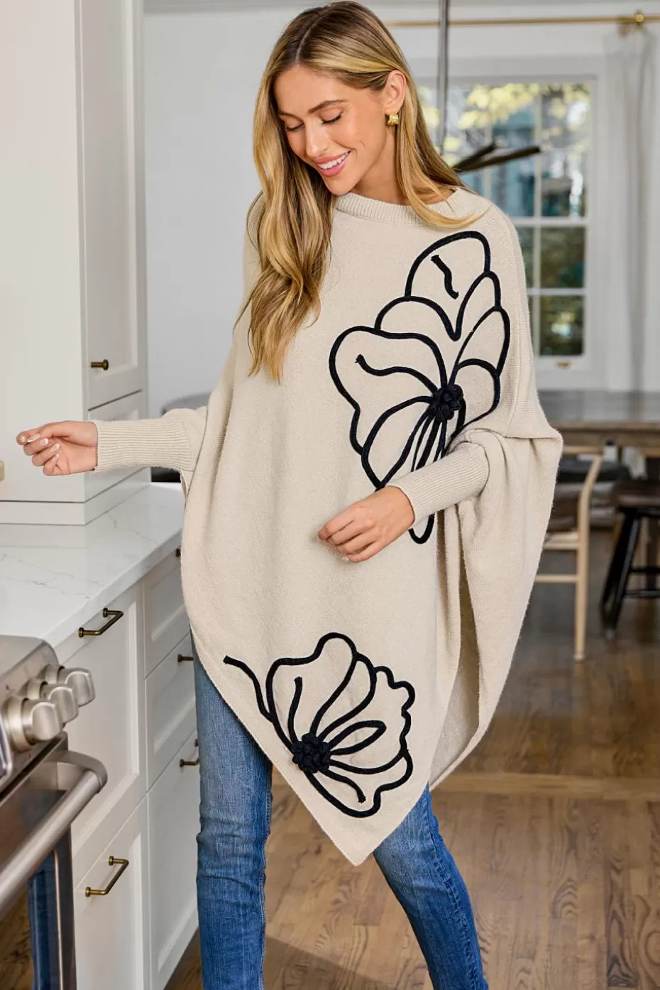 Best Sale Cupshe Floral Embroidered Dolman Sleeve Poncho Khaki