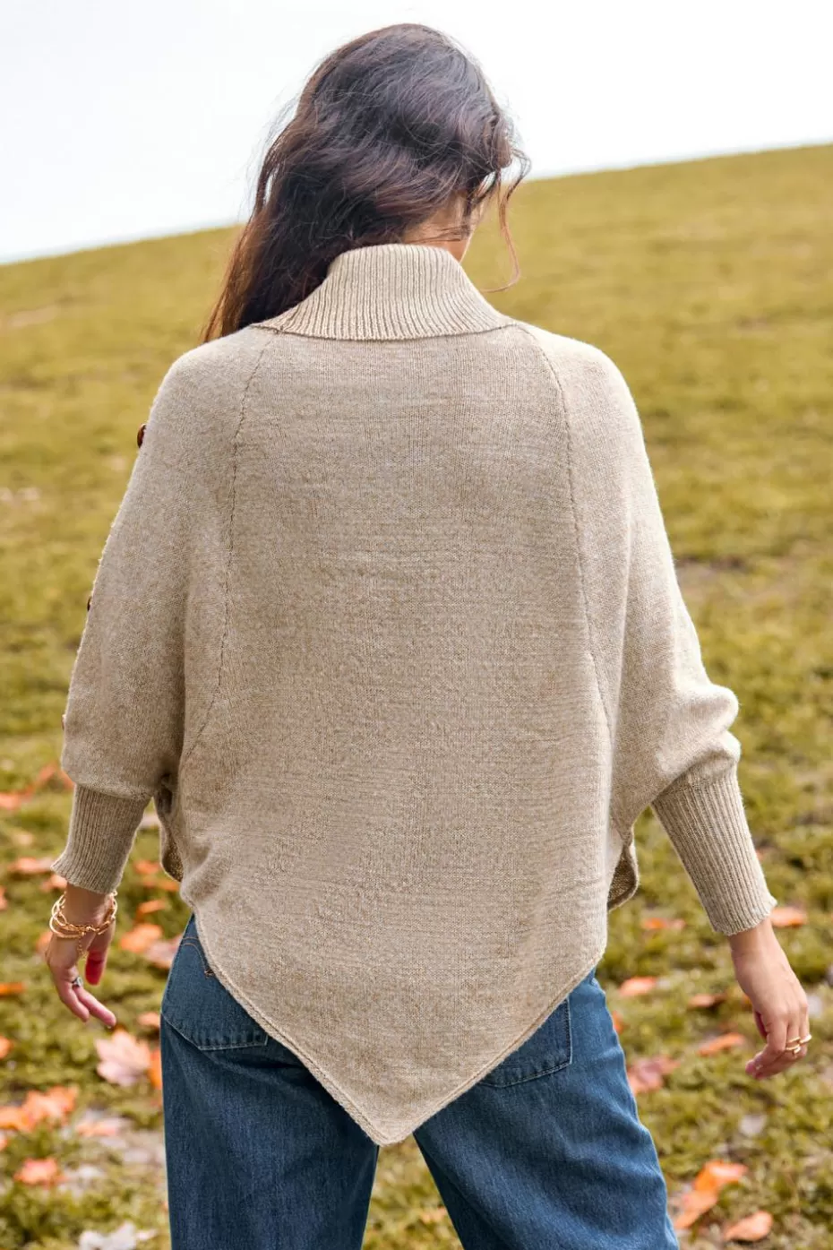 Sale Cupshe Turtleneck Dolman Sleeve Asymmetrical Hem Sweater Khaki