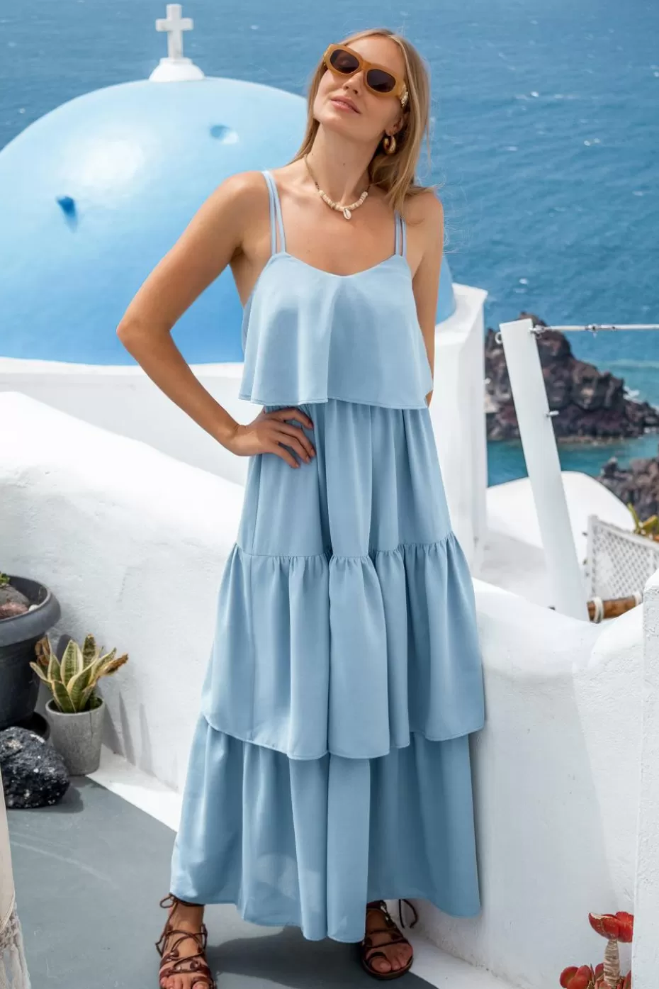 Hot Cupshe Tiered Ruffled Dress Light Blue