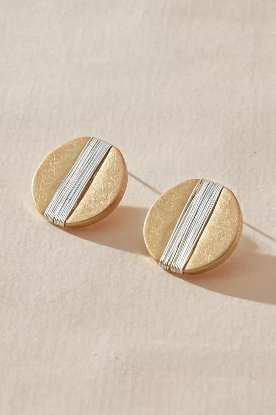 Cheap Cupshe Mixed Metal Stud Earrings Goldenrod