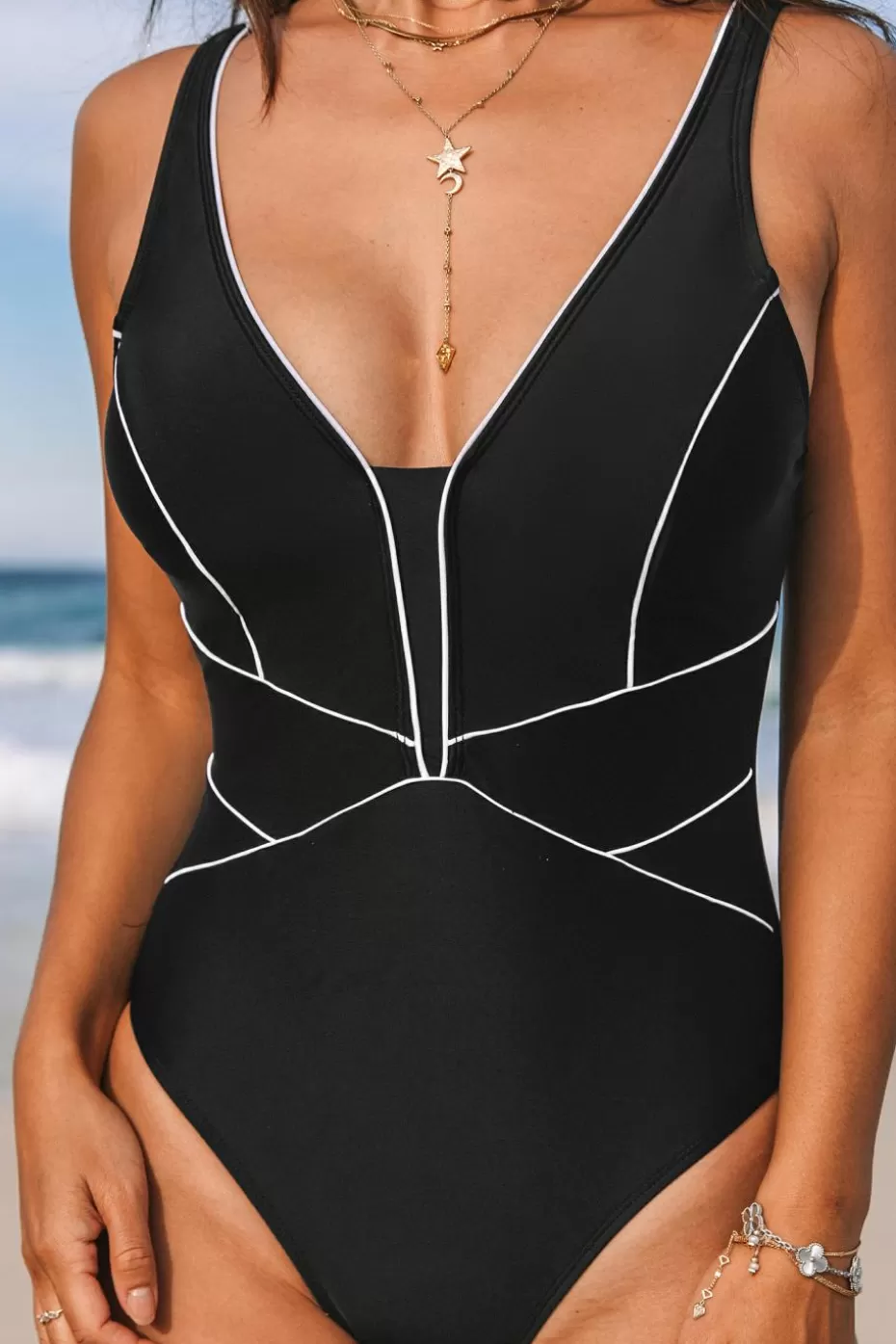 Shop Cupshe Monochrome Adjustable Plunging One-Piece White
