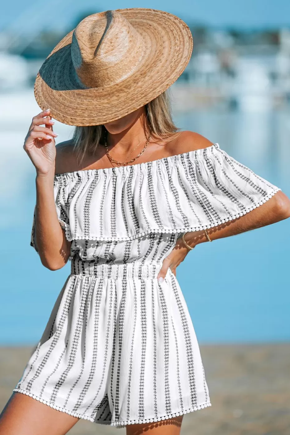 Store Cupshe Off-Shoulder Flounce Neckline Romper White