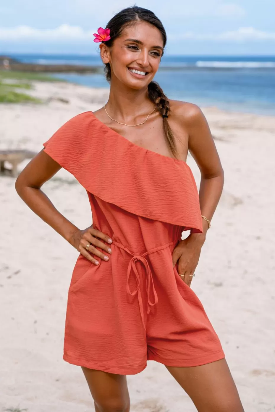 Outlet Cupshe Orange Ruffled One-Shoulder Romper Red-Orange