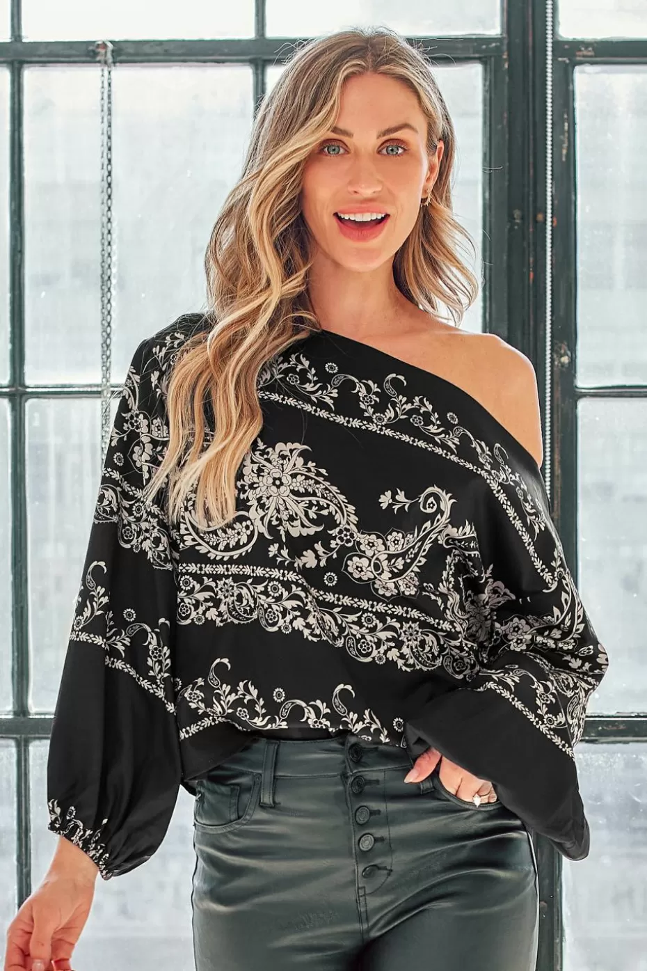 Clearance Cupshe Paisley Print One-Shoulder Top Black