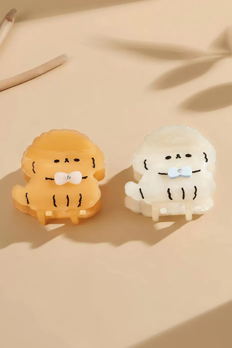 Shop Cupshe Puppy Claw Clip Set White/Yellow