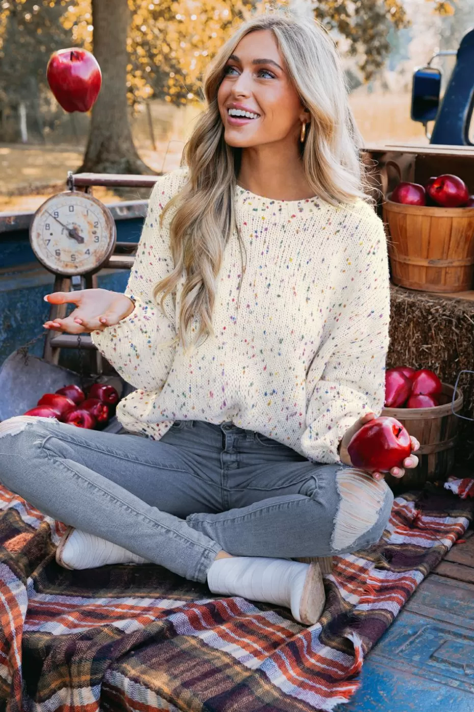 Hot Cupshe Rainbow Pom Pom Drop Sleeve Sweater White