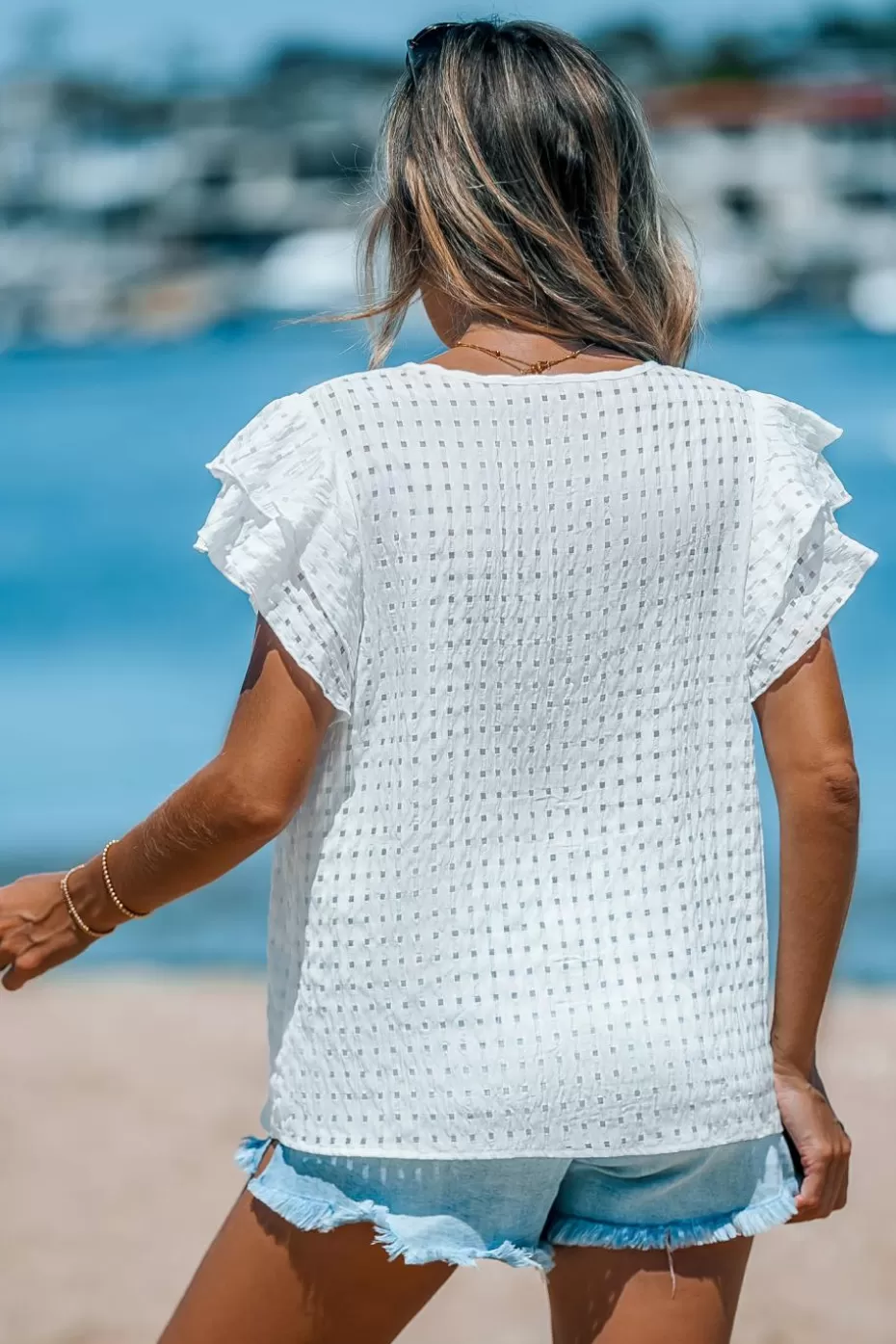 Fashion Cupshe Ruffled Cutout V-Neck Top White