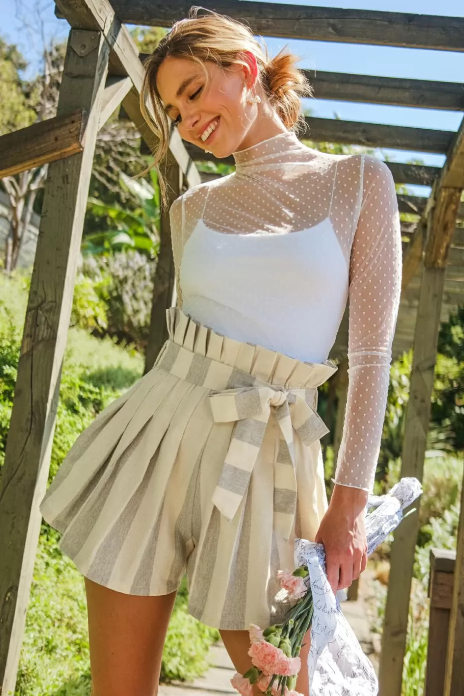 Store Cupshe Striped Pleated Paperbag Waist Flared Leg Shorts White