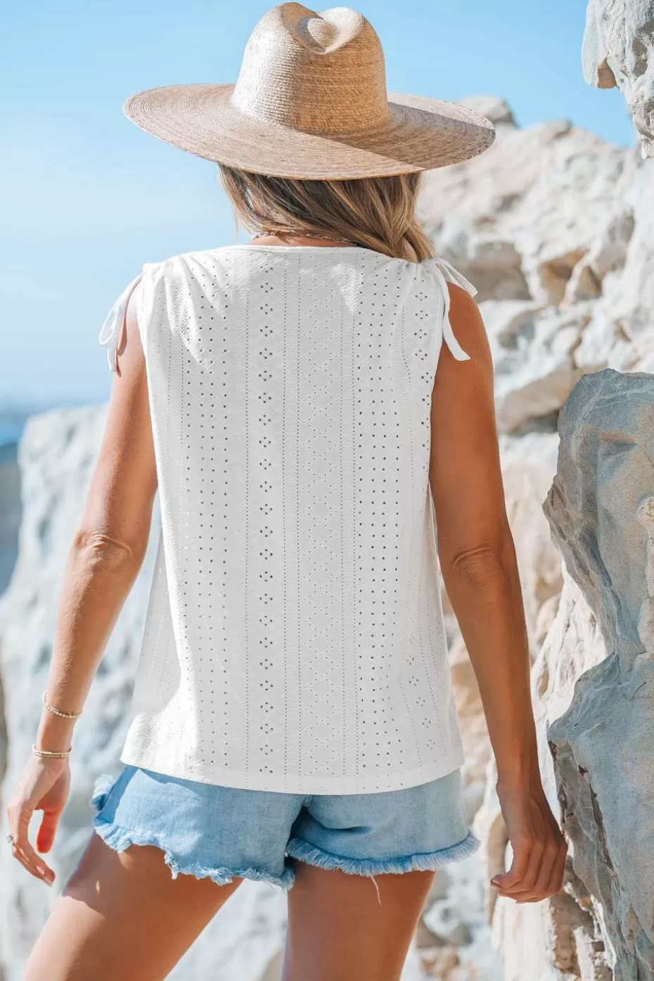 Hot Cupshe Tie-Shoulder Eyelet Tank Top White