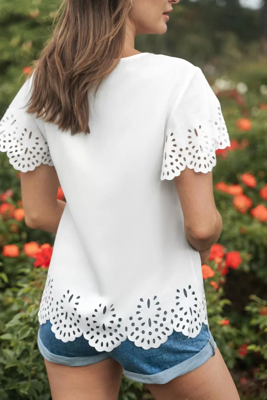 New Cupshe Round Neck Tassel Tie Tee White