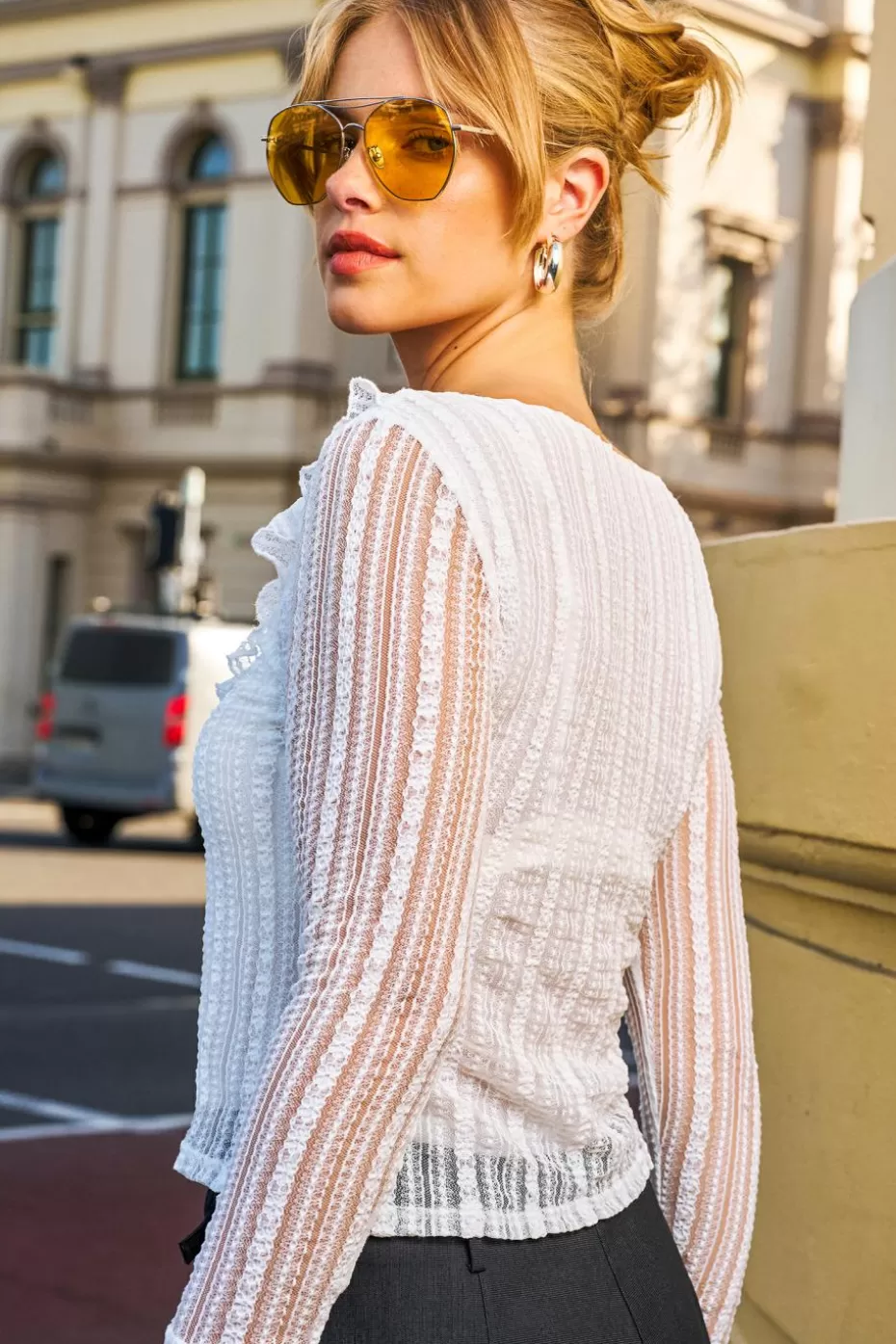 Clearance Cupshe Scoop Neck Long Sleeve Ruffle Blouse White