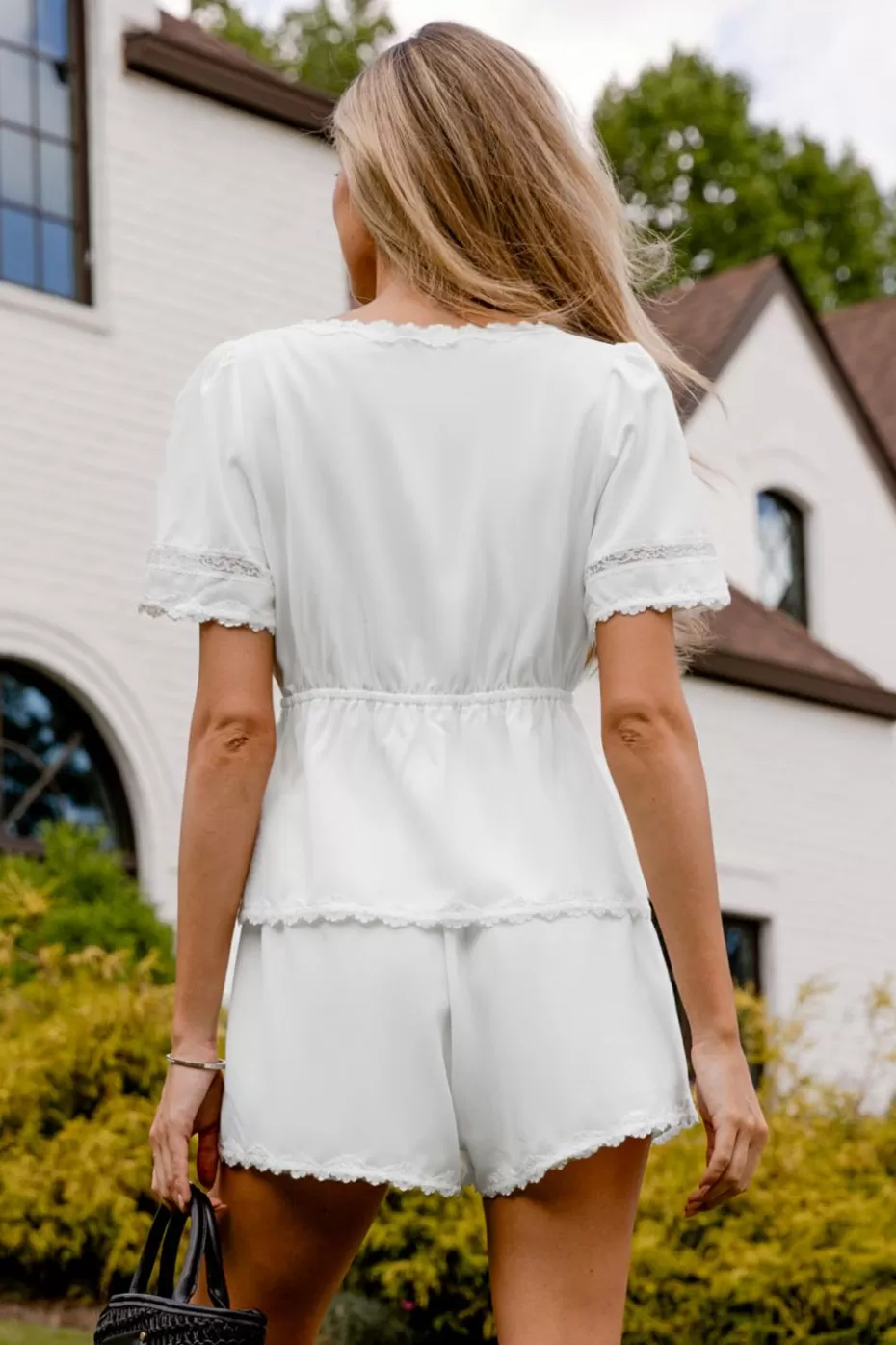 Sale Cupshe Scoop Neck Open Front Top & Straight Leg Shorts Set White