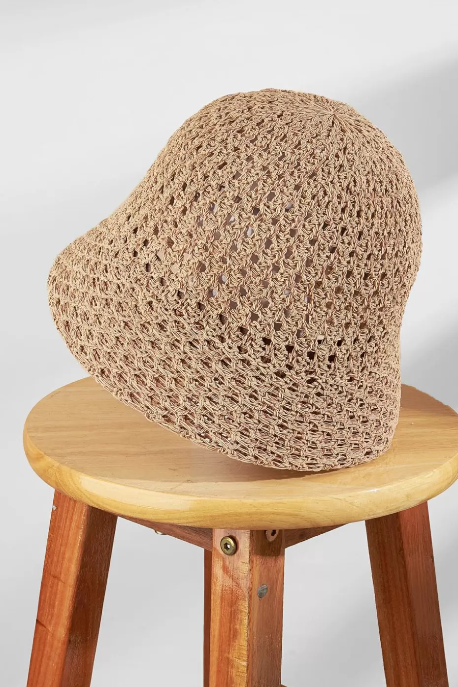 Sale Cupshe Woven Straw Cloche Hat Khaki
